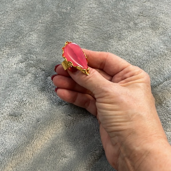 Pink Stone Ring Adjustable from Treasure jewels NWT - Picture 6 of 8